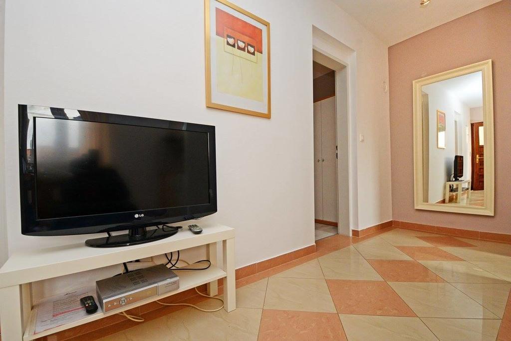 Apartment Anita 3 *